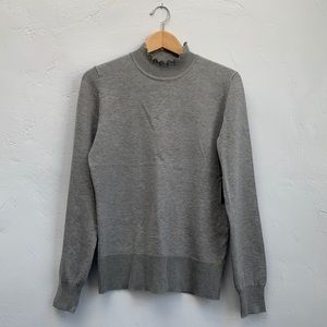 ✨ 3 for $20 bundle ✨NWT scalloped edge turtle neck sweater